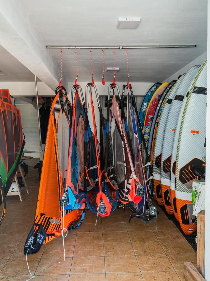 Windsurfing Seaside Apartment Artemida Zewnętrze zdjęcie